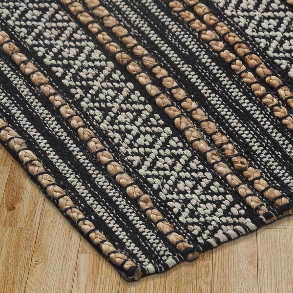 Black, White Area rug - The Earth Collection - LR Home - Image 2